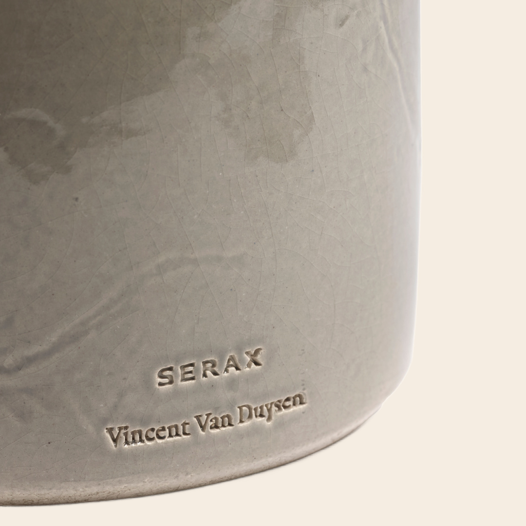 Serax bloempot 'Vaso' 02 grey by Vincent van Duysen