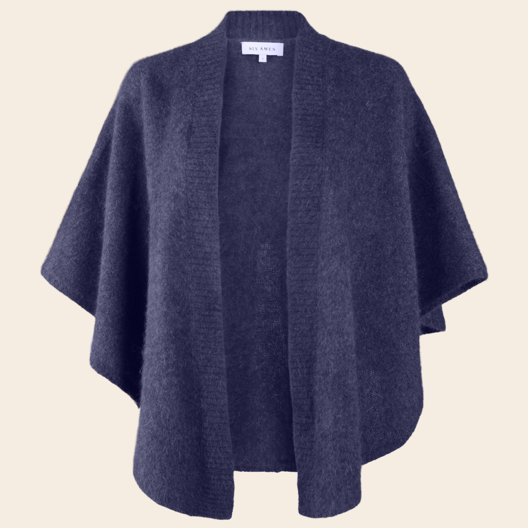 Six Ames shawl “Sanne” raccoon - deep blue