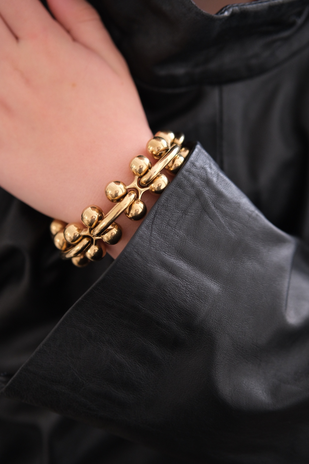 Bandhu armband 'Molecule' - goldplated