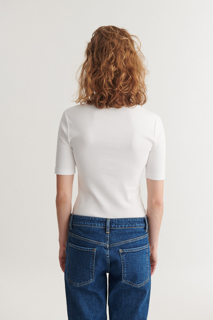 Basic Apparel granddad shirt 'Ludmilla' - wit