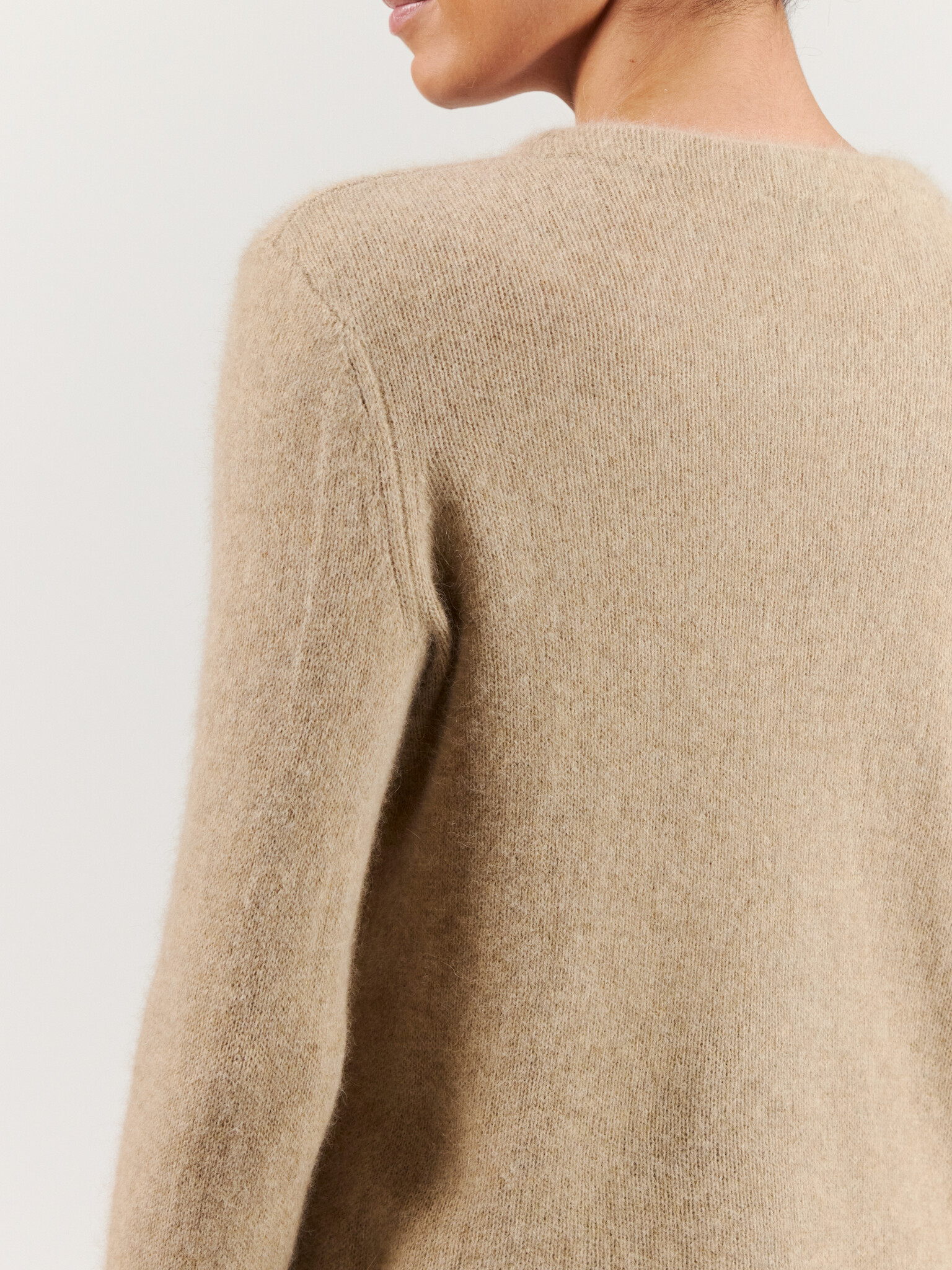 Six Ames trui 'Joie' raccoon - beige