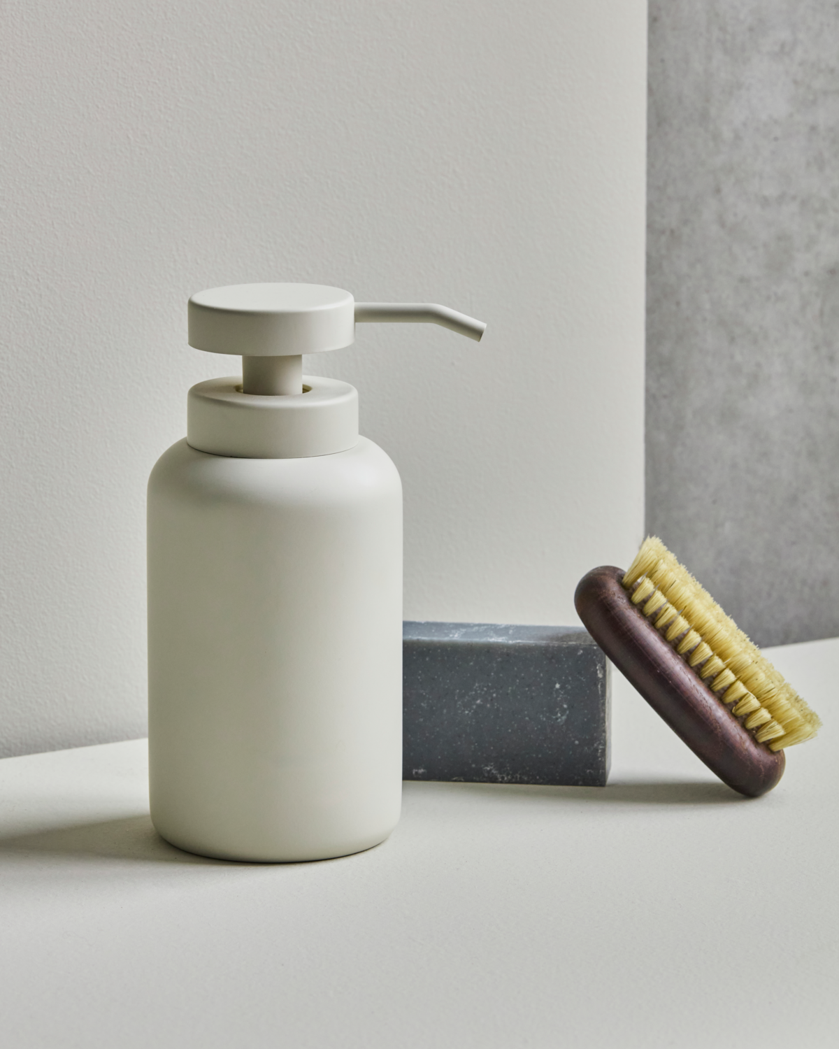 House Doctor zeepdispenser 'Petra' - resin