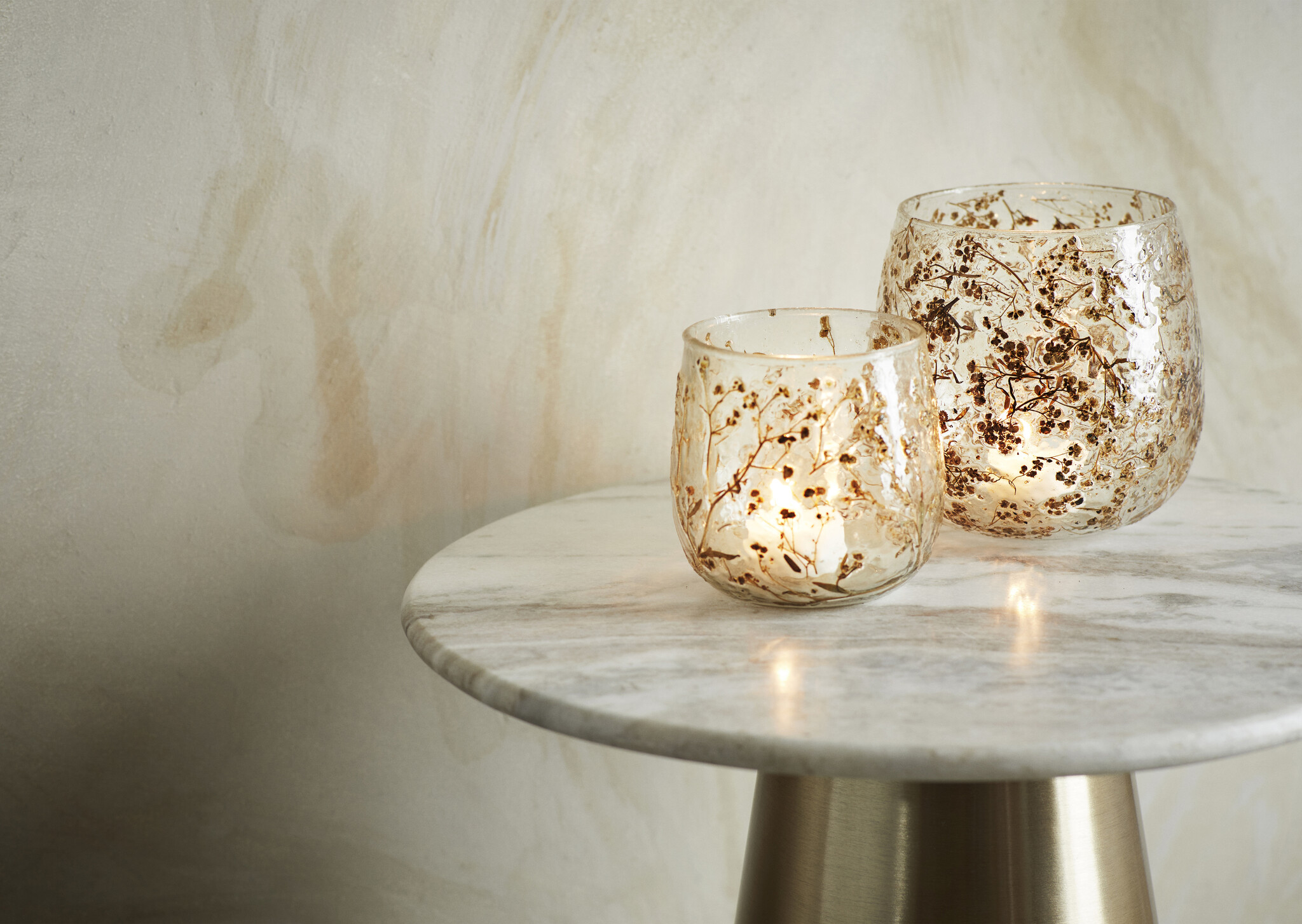 Madam Stoltz votive candle 'Petals' - glass