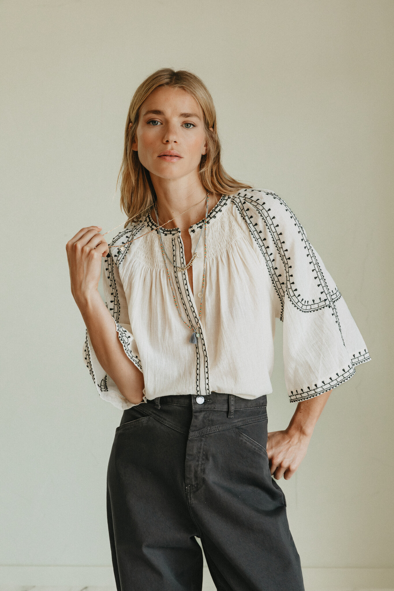 Indi & Cold blouse pofmouw - ecru
