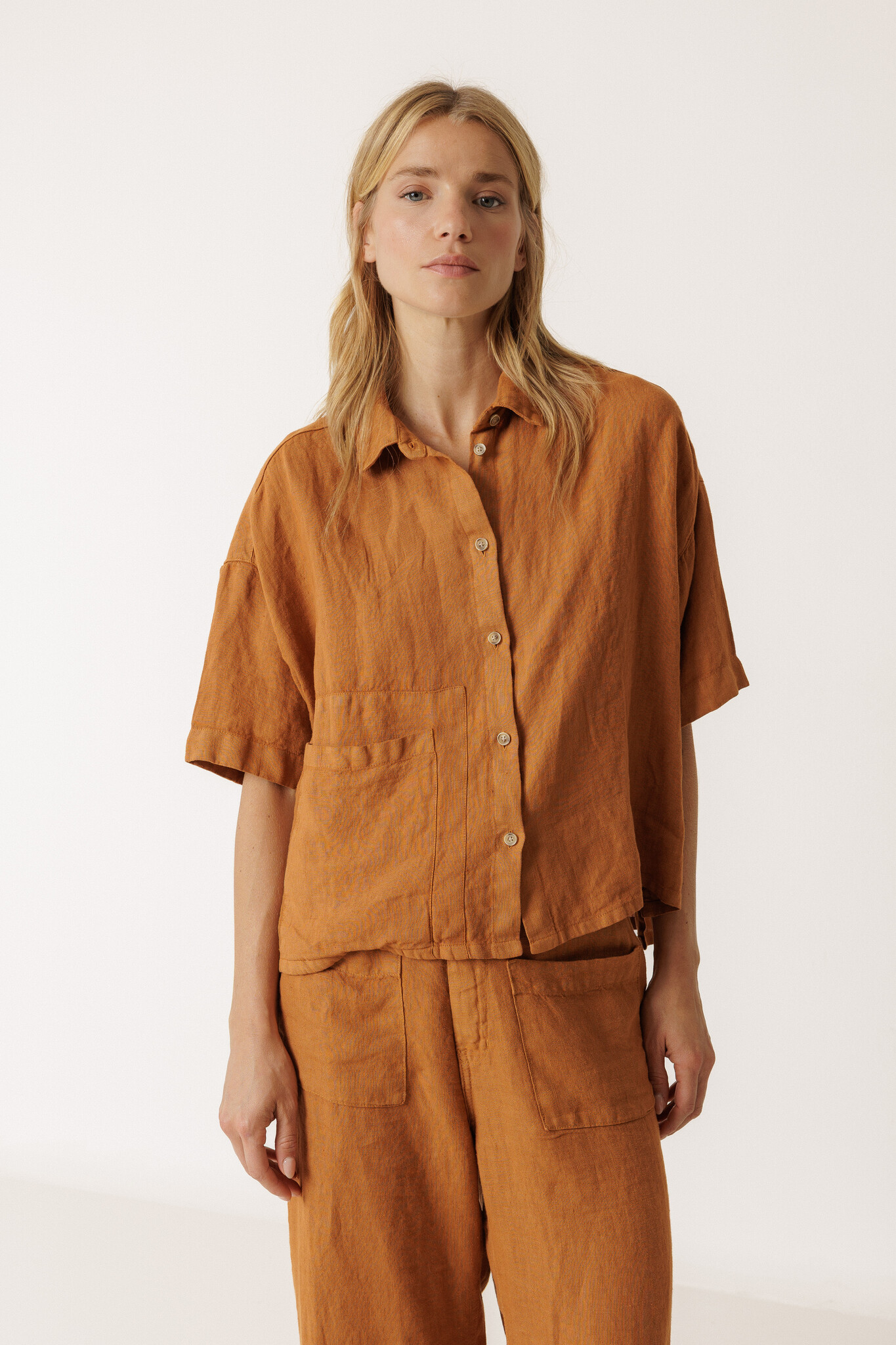 Indi & Cold blouse linnen - rust
