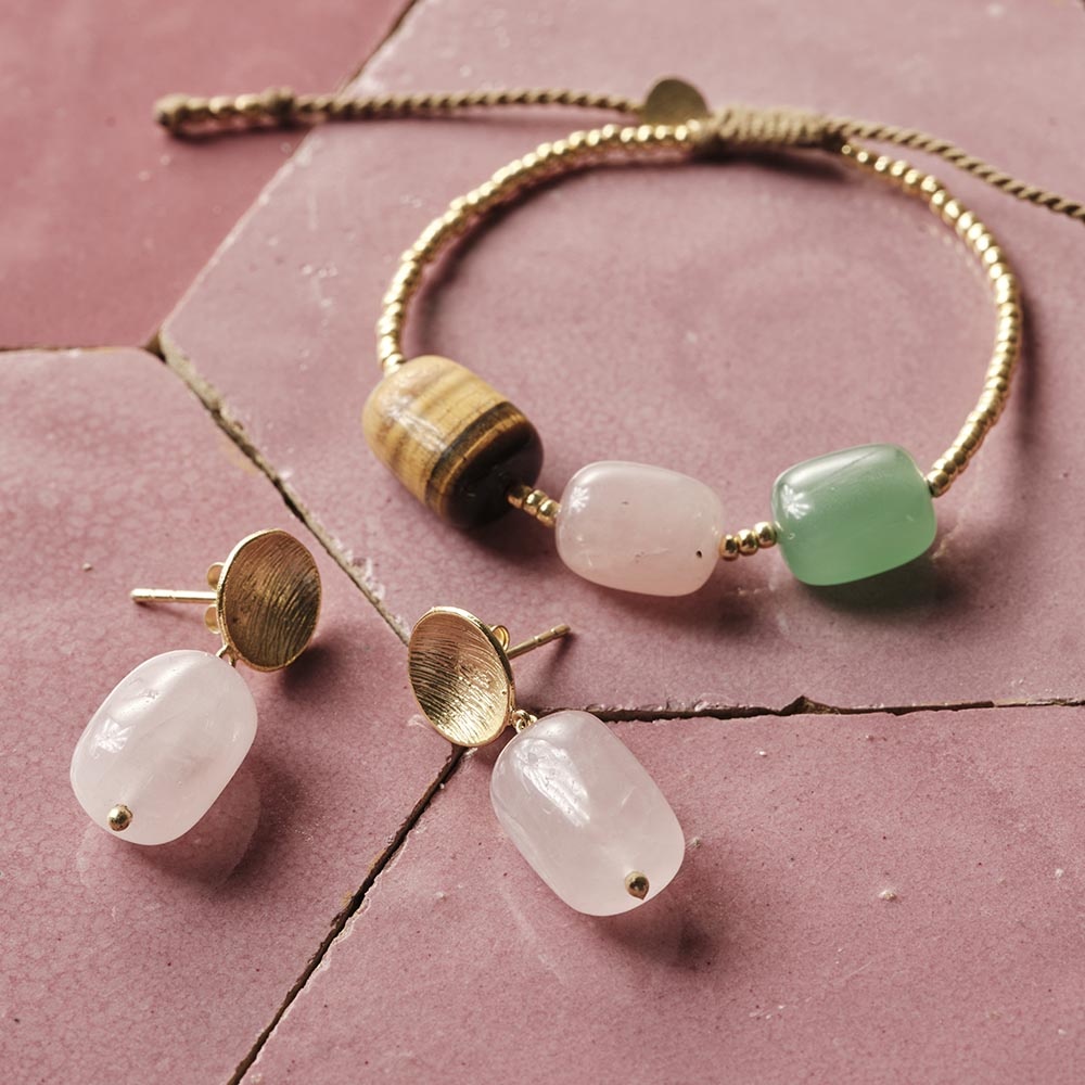 A Beautiful Story oorbellen 'Ease' - rozenkwarts