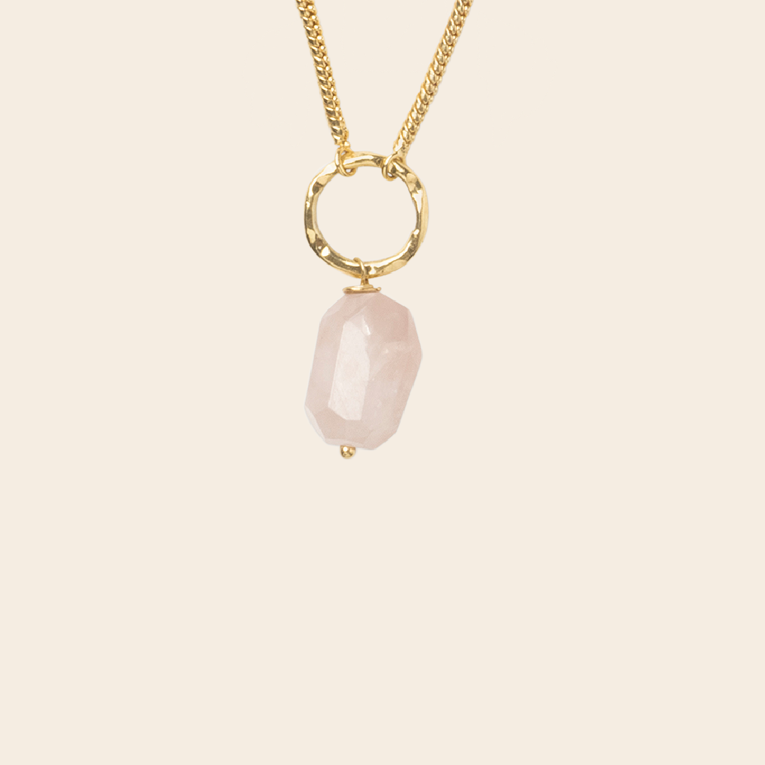 A Beautiful Story ketting 'Awareness' - rozenkwarts