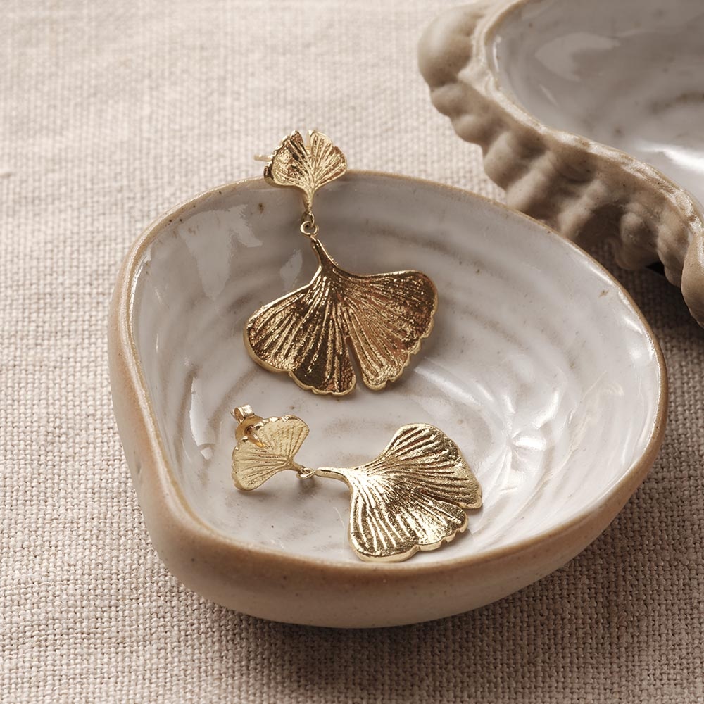 A Beautiful Story oorbellen 'Longevity' - gingko