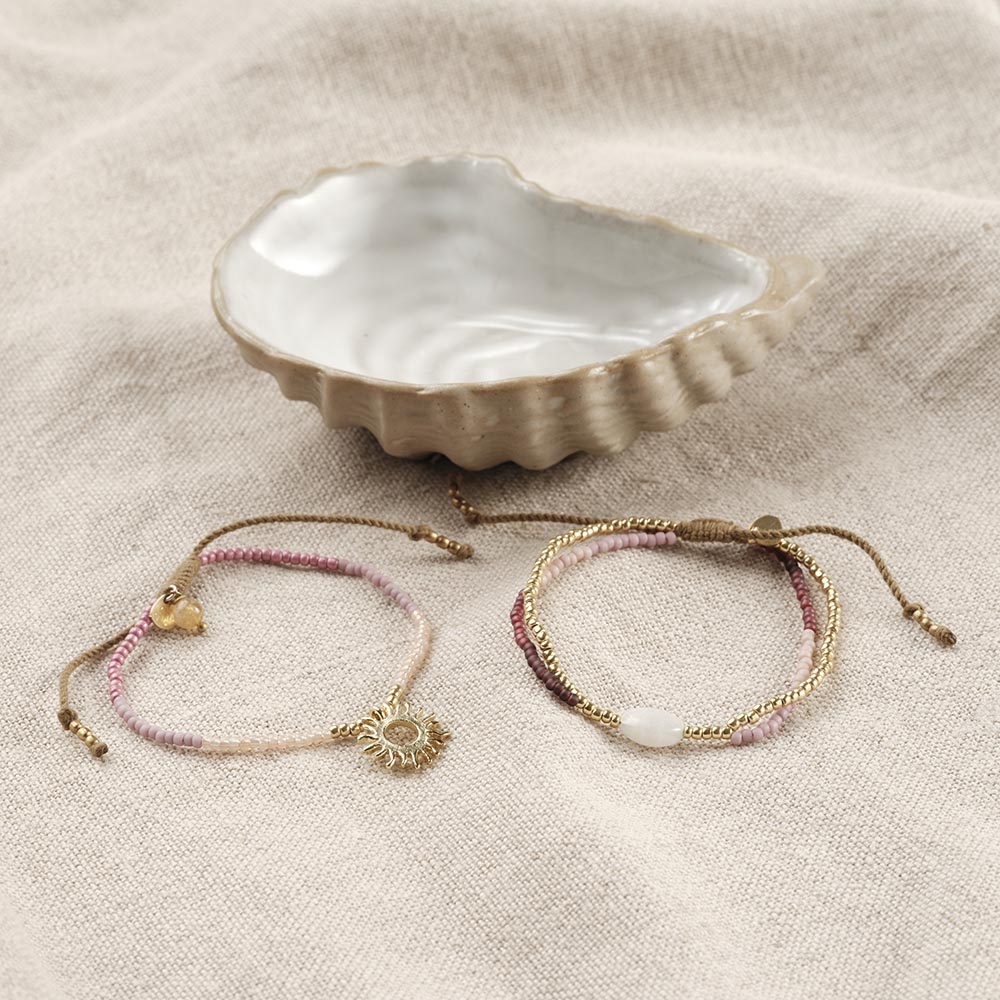 A Beautiful Story armband 'Shining' maansteen