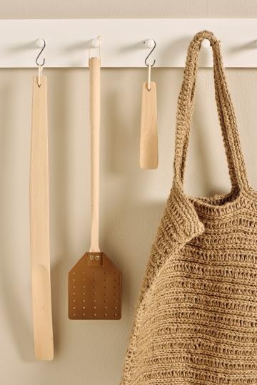 IBLaursen fly swatter - leather / beech