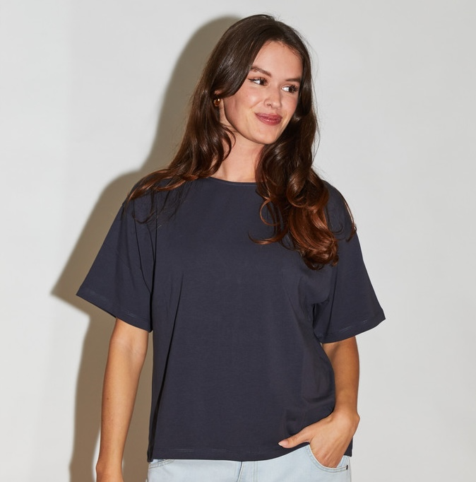 RE/BORN t-shirt 'Zoe' - cotton