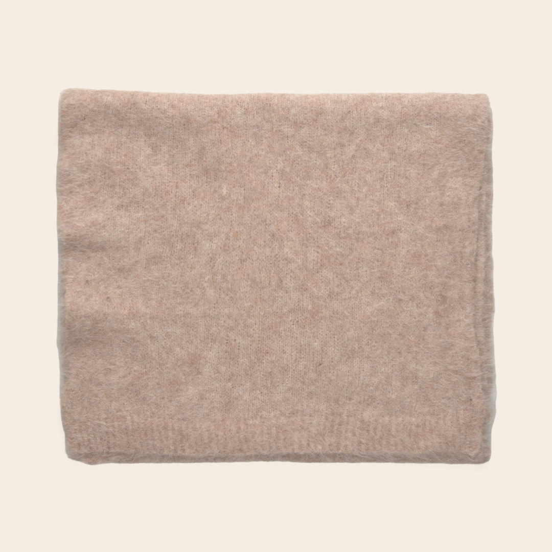 Rosemunde scarf 'Furry' alpaca - oat