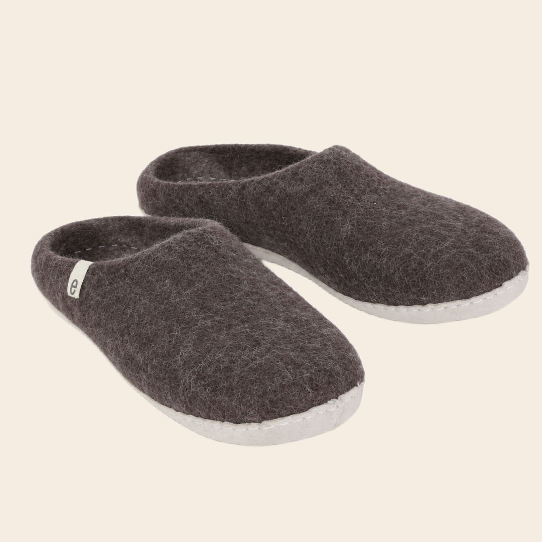 Egos slipper chocolate - suede zool