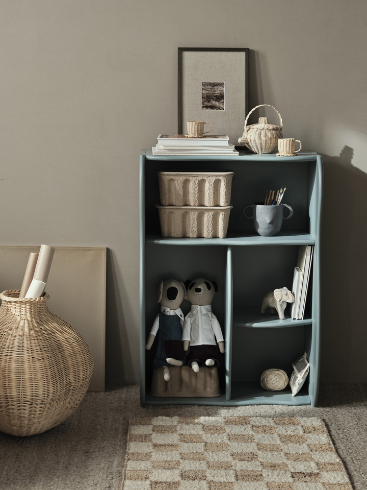Ferm Living vase 'Bola' - rattan