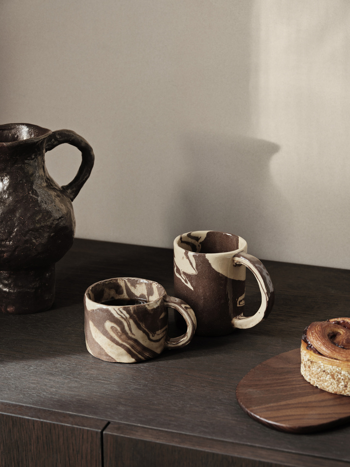 Ferm Living mok 'Ryu' tall - aardewerk