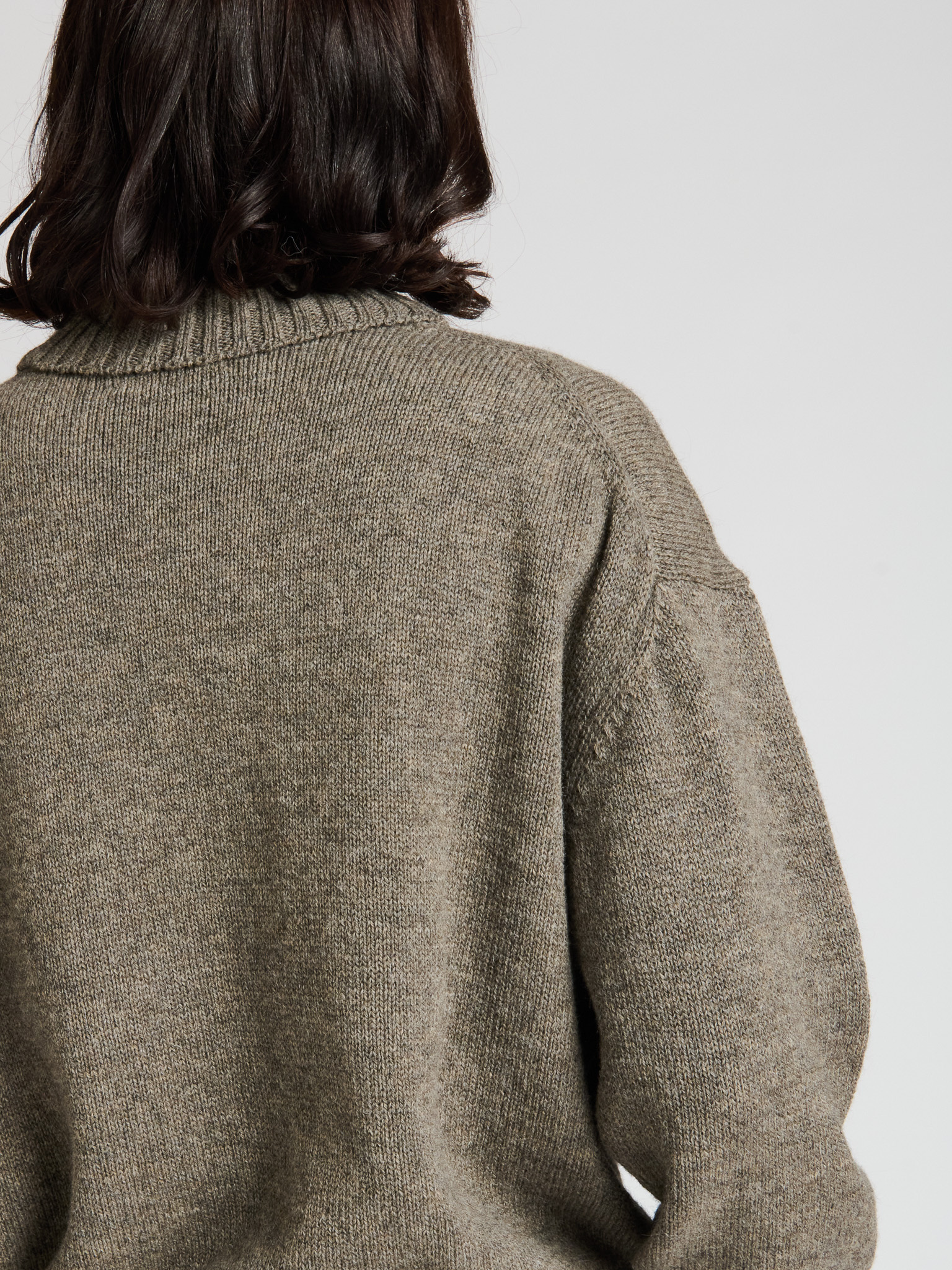 The Knitwit Stable trui 'Ember' wol - taupe melange