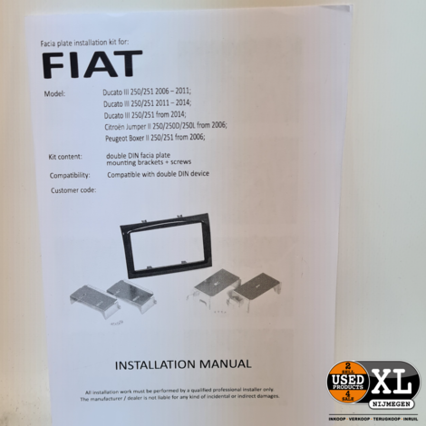 Blaupunkt Fiat Ducato Inbouwkit Voor Navigatiesysteem 370 / 570 / 600 / 990 glanzend