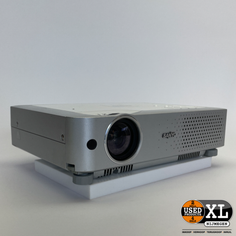 Sanyo PLC-XU74 LCD Beamer/Projector | met Garantie