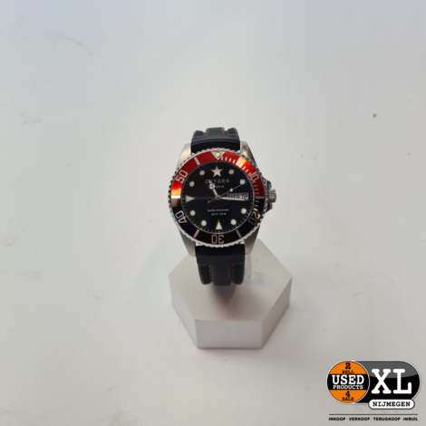 Oxygen Diver 44 Heren Horloge Zwart/Rood/Zilver 47 mm | Nette Staat