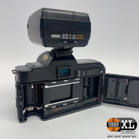 Minolta Maxxum 5000 w/AF 35mm Film SLR &amp; Minolta Program Flash 1800 AF I Goede Staat