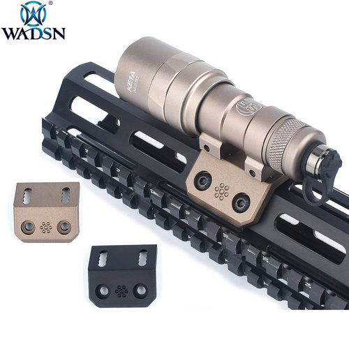 WADSN M-lok and KeyMod 45º OffSet Light Mount for M300/M600. de