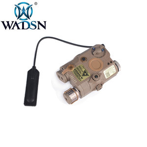 WADSN PEQ15  Aiming Devices (Laser Rojo & Luz blanca) Polímero  Tan