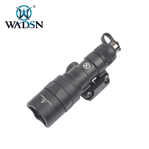 WADSN Linterna SF M300B (Cerrojo Mini Scout Light) - Negro