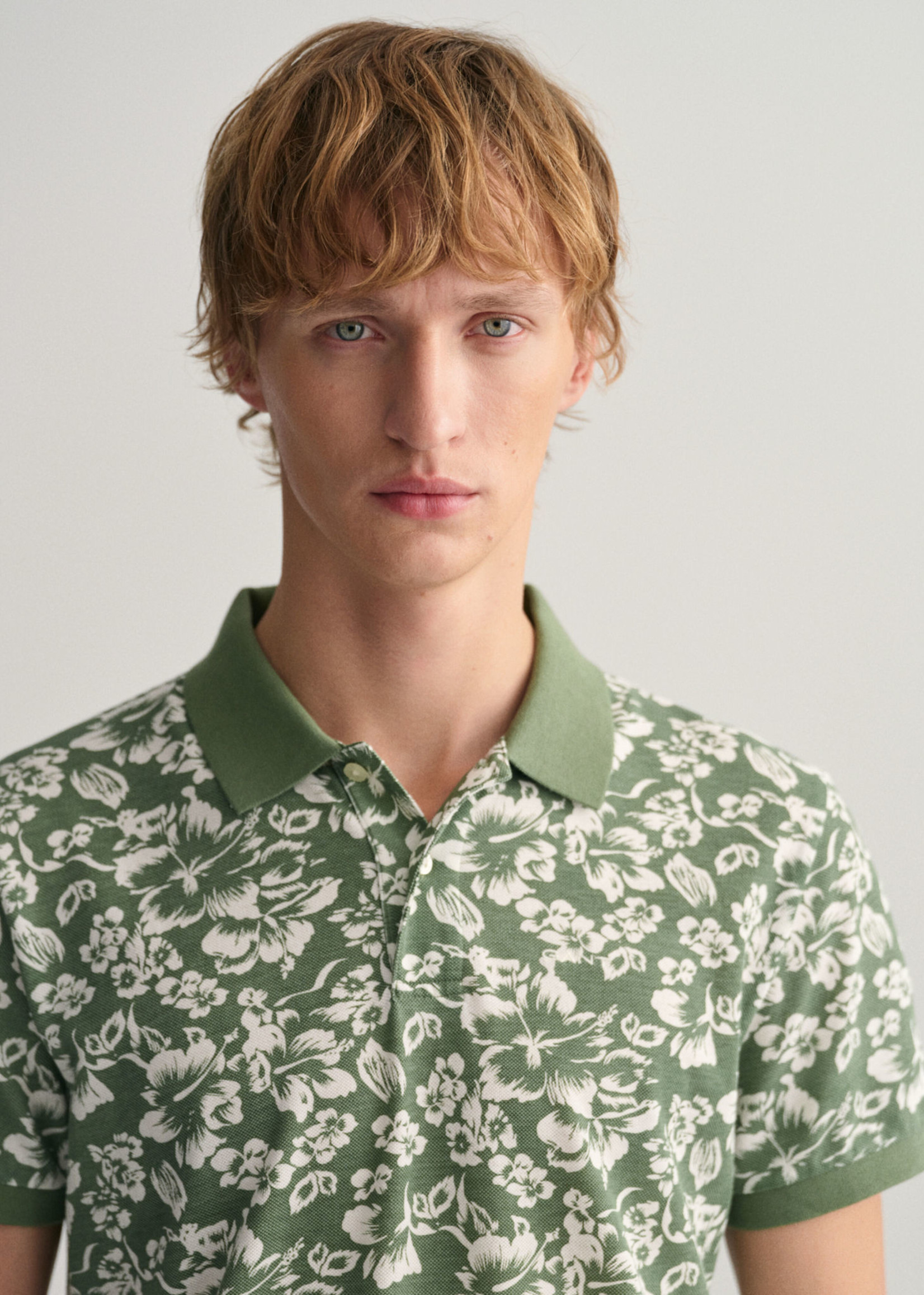 GANT Cotton pique polo shirt with floral print - Kalamata Green