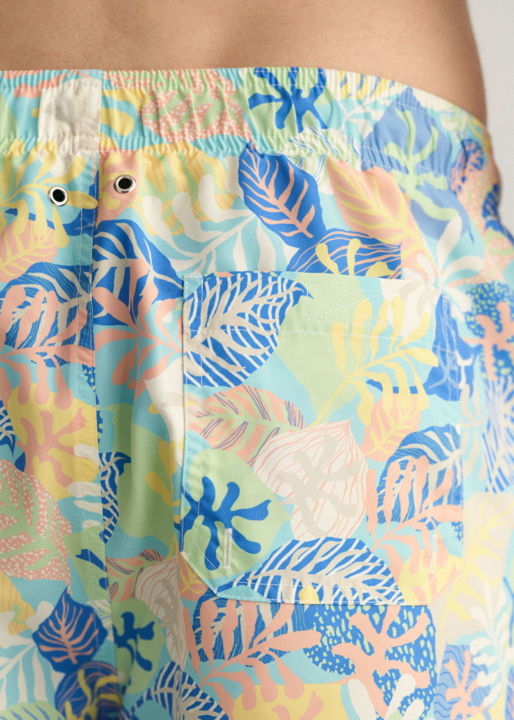 GANT Classic Fit Tropical Print Swim Shorts - Lagoon