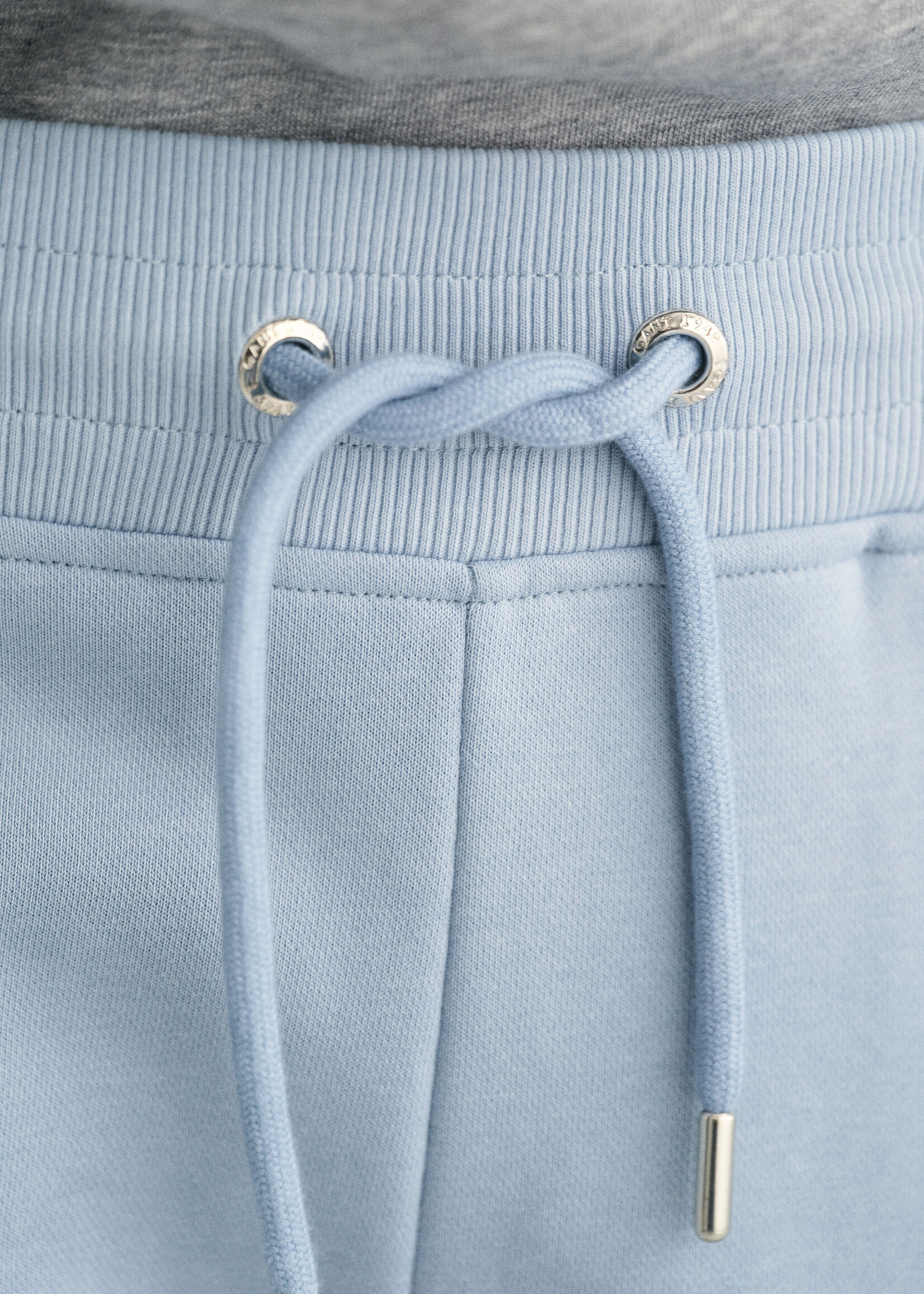 GANT Shield Sweat Shorts - Dove Blue