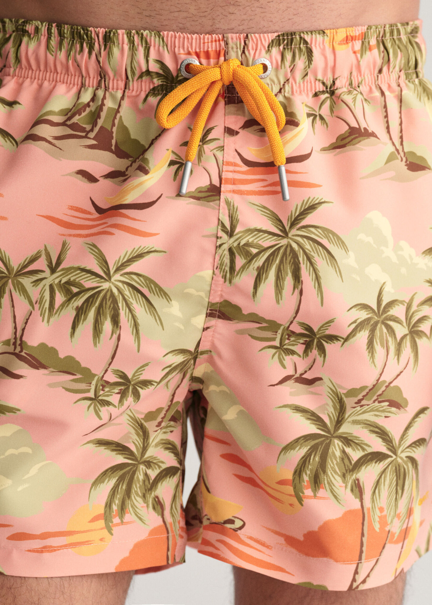 GANT Hawaiian print swim shorts - Peachy Pink