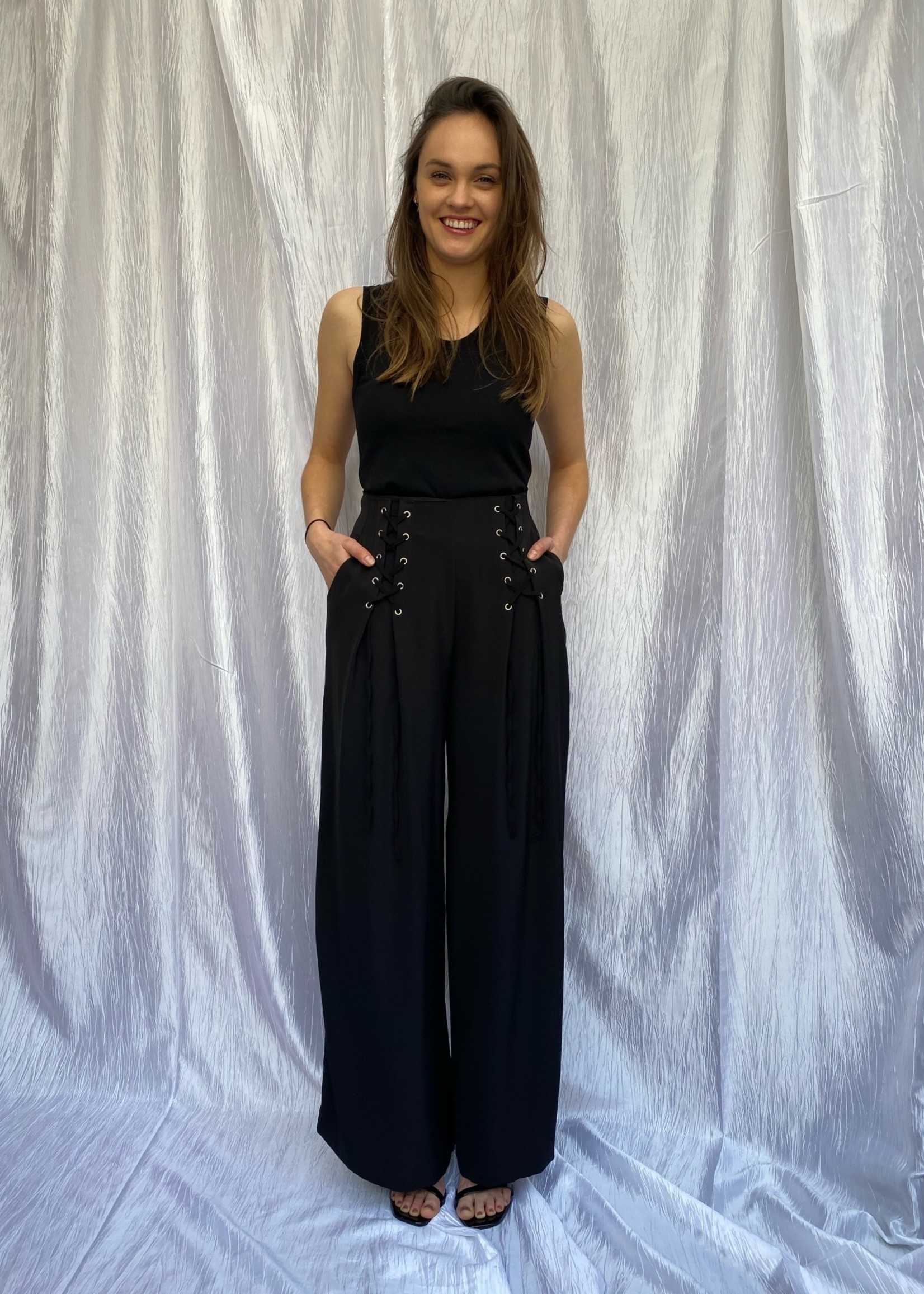 Bella Wide Leg trousers - Black