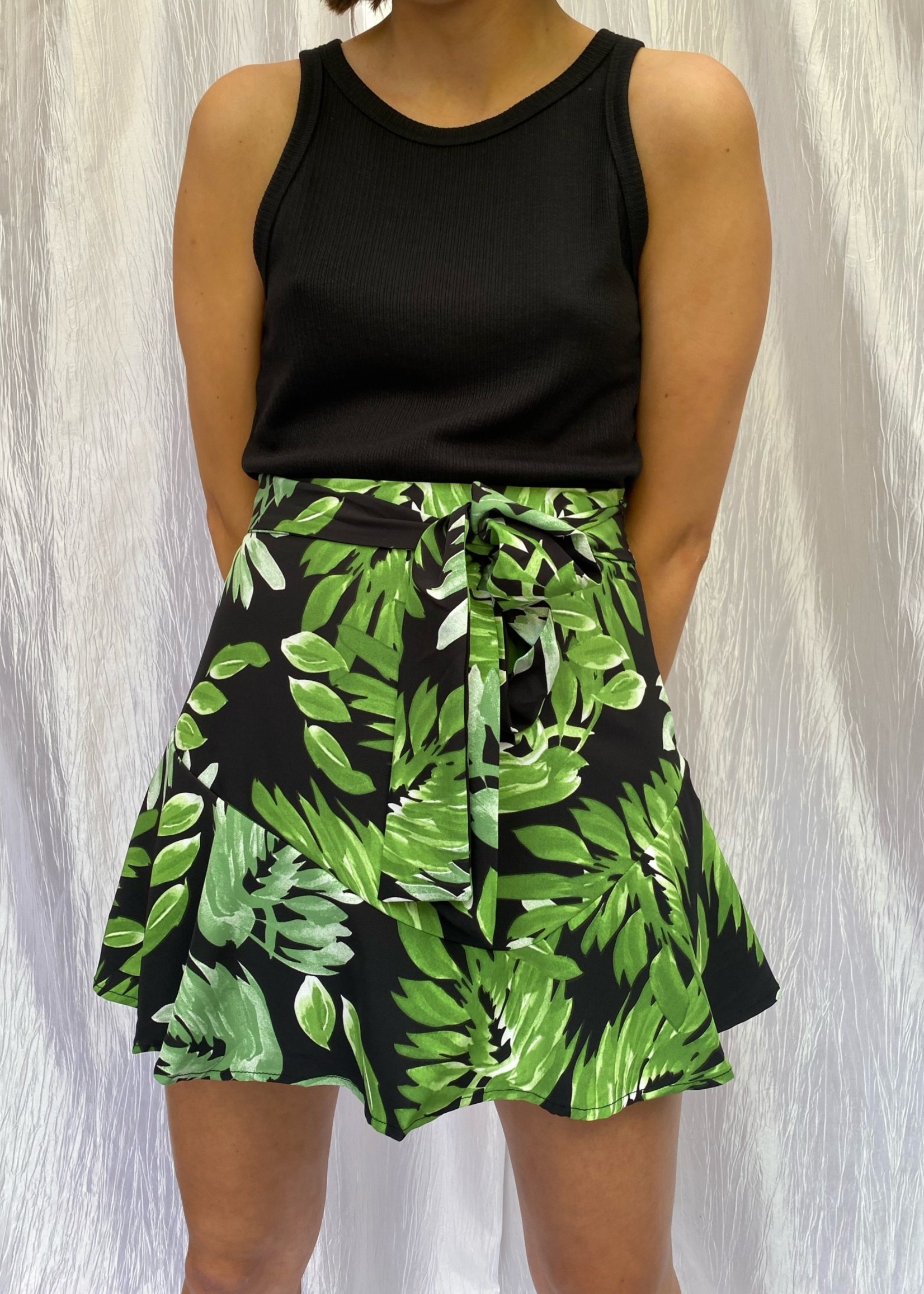 Vivien Green Leaf Skort