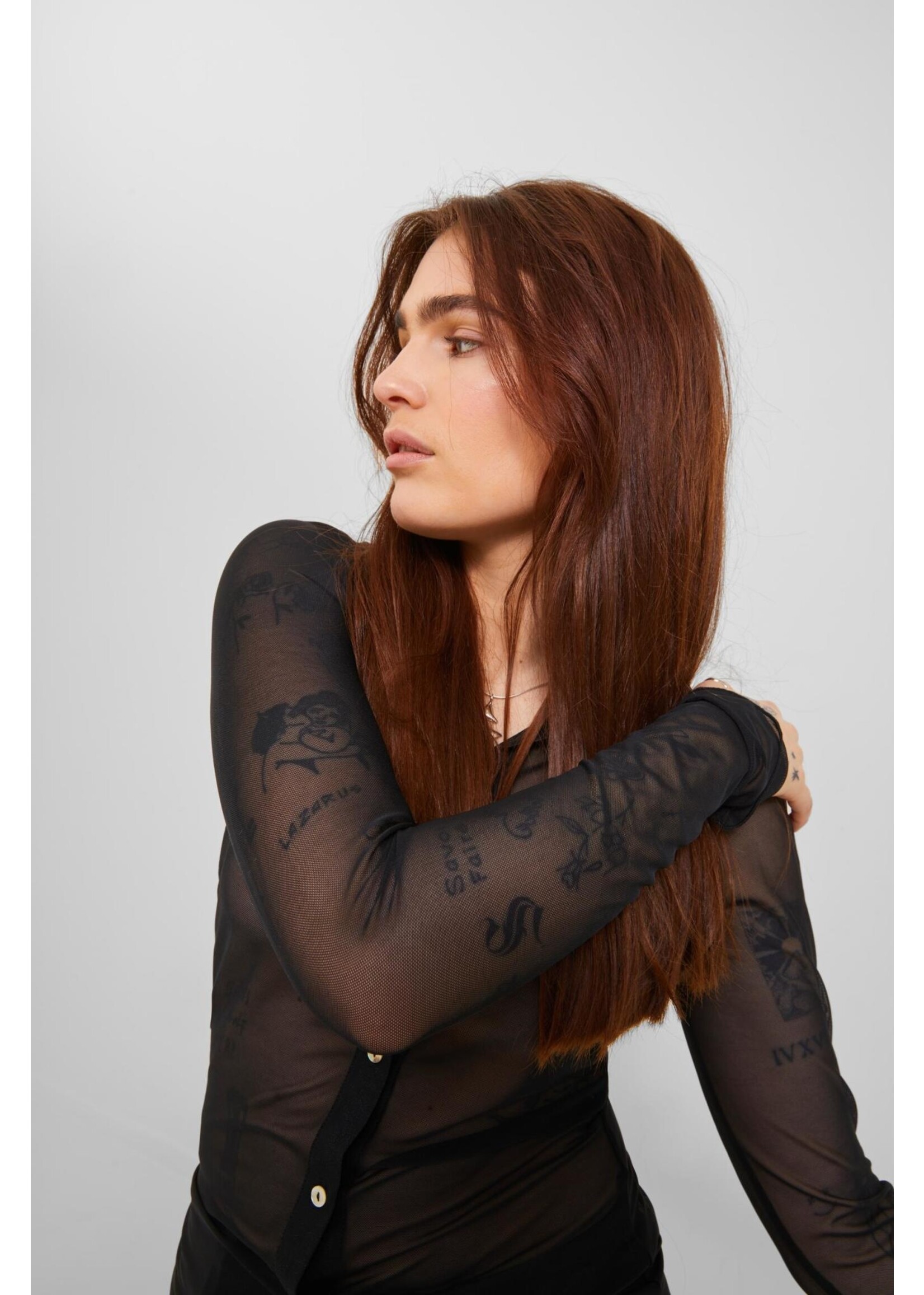 JXCATRIN MESH SHIRT - BLACK