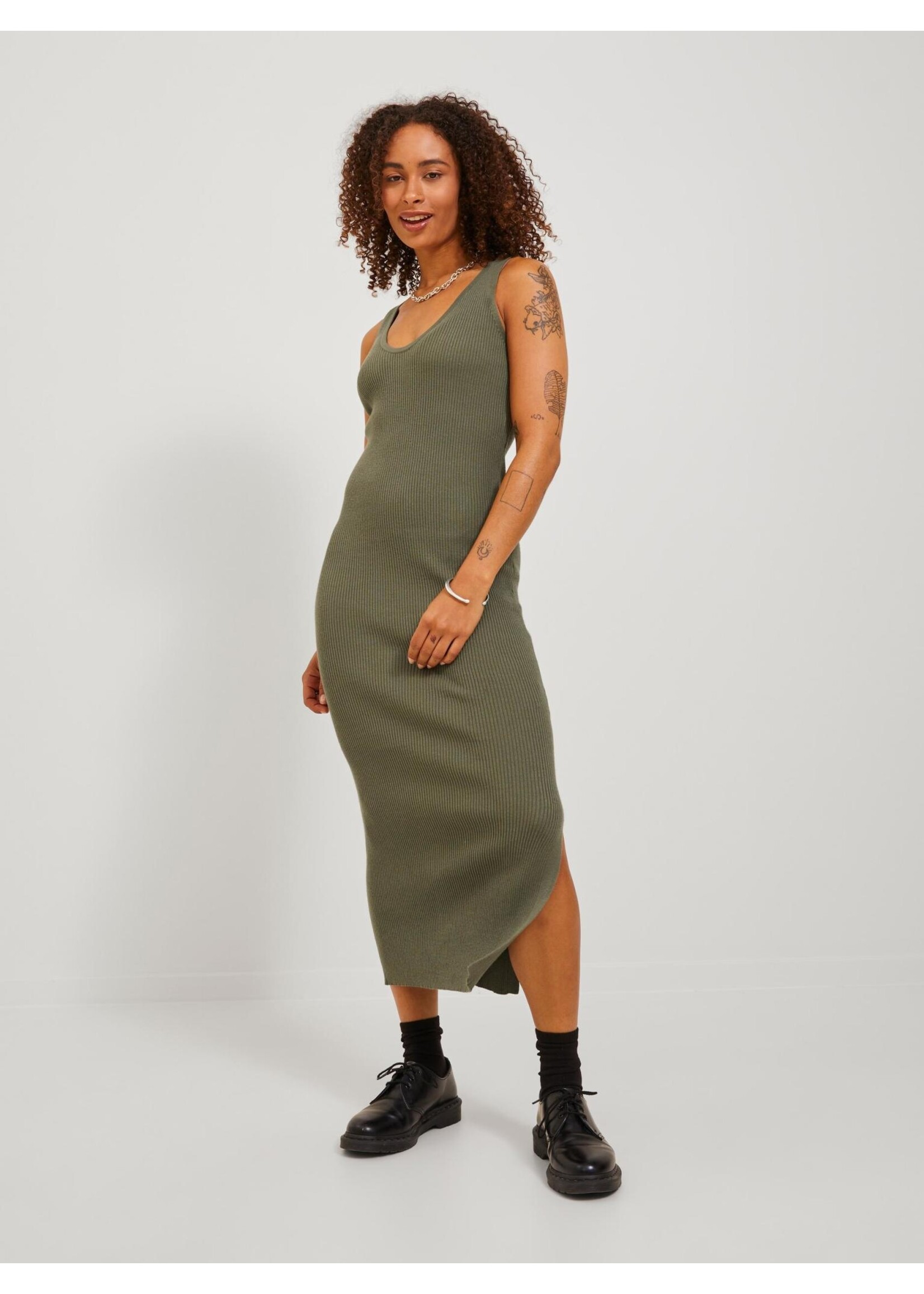 JXSELINA DRESS - DUSTY OLIVE