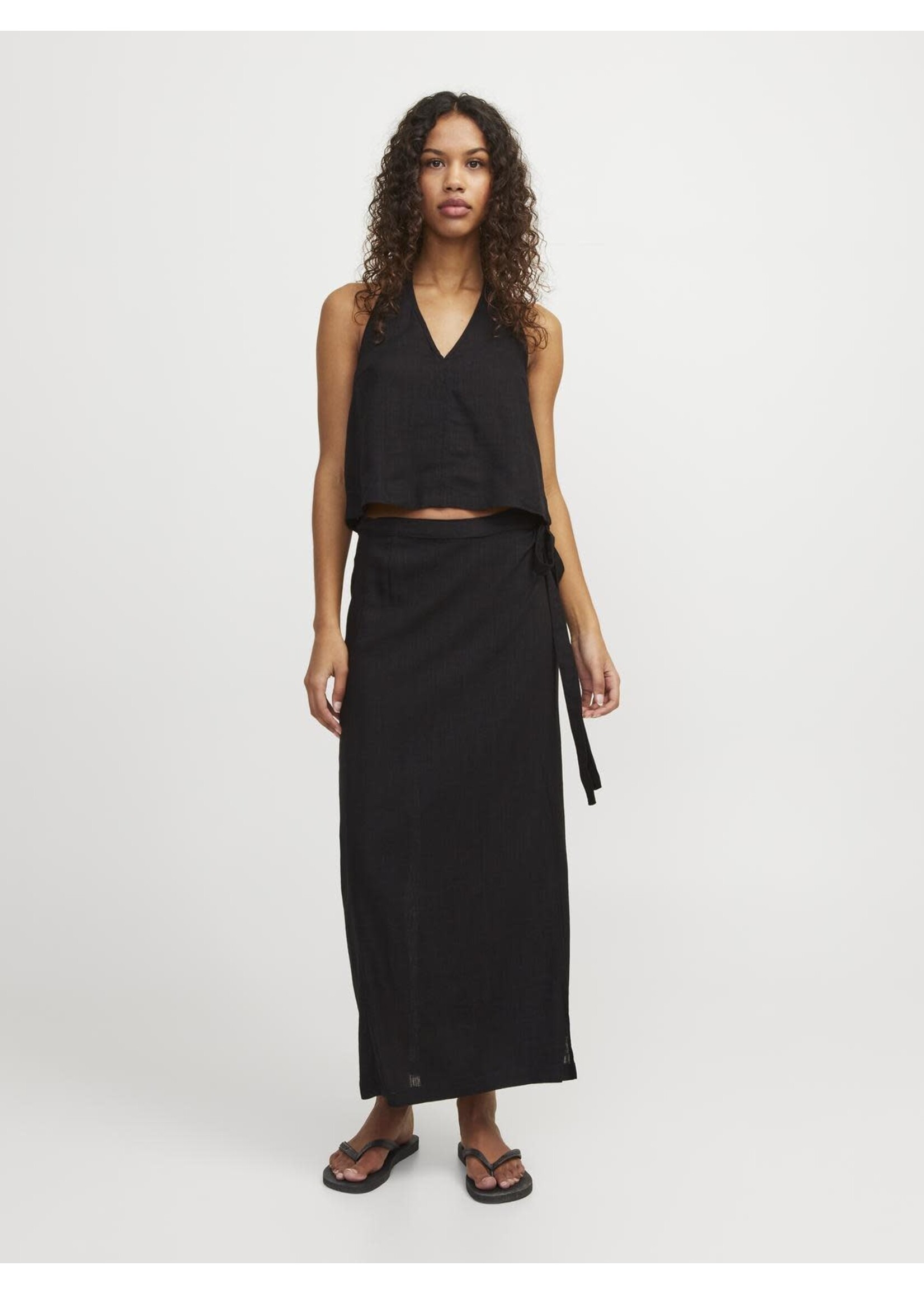 JXOCEAN LINEN BLEND HALTERNECK TOP - BLACK