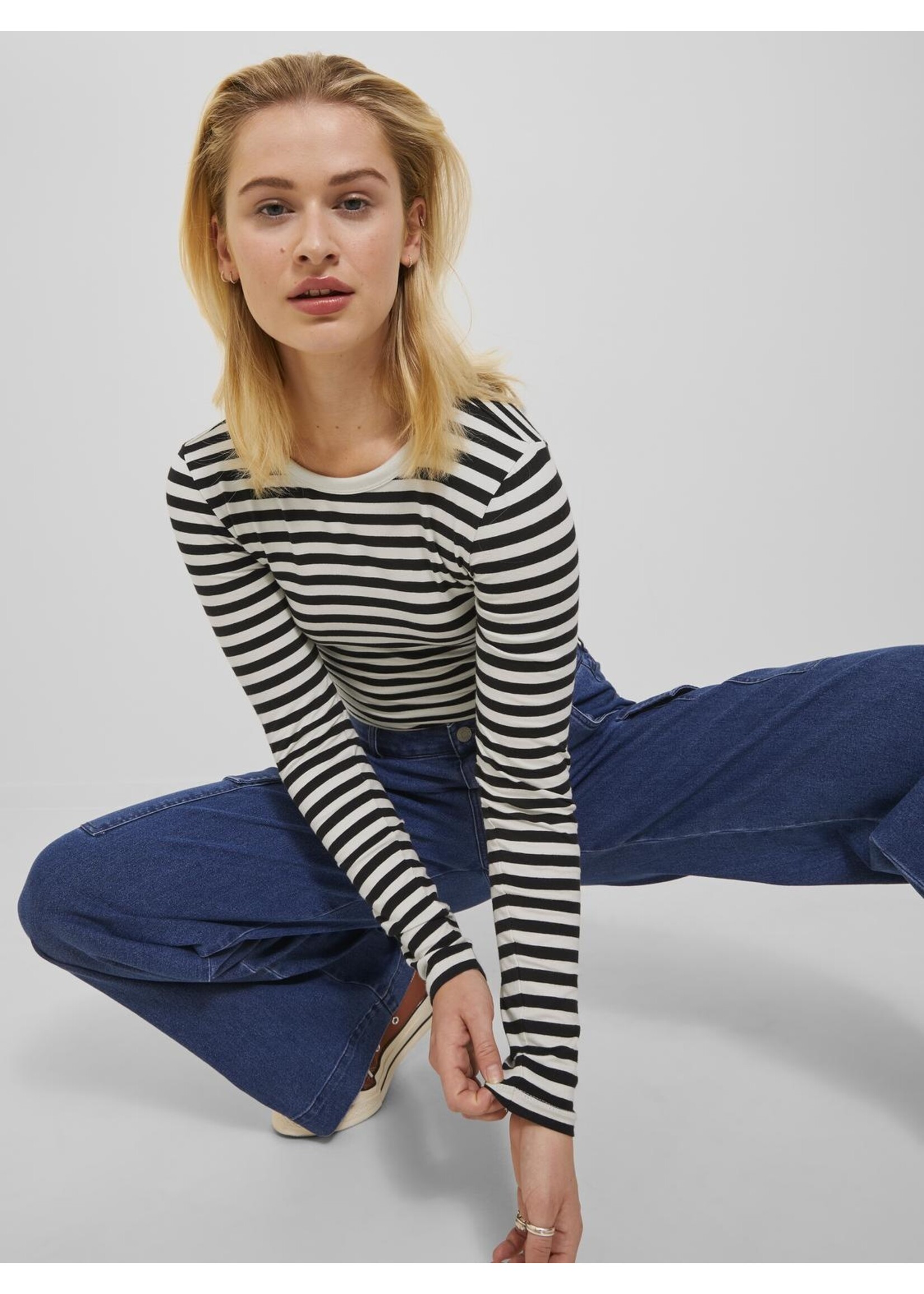 JXCELINE GIGI LS SOLID STRIPE TEE - BL&WH