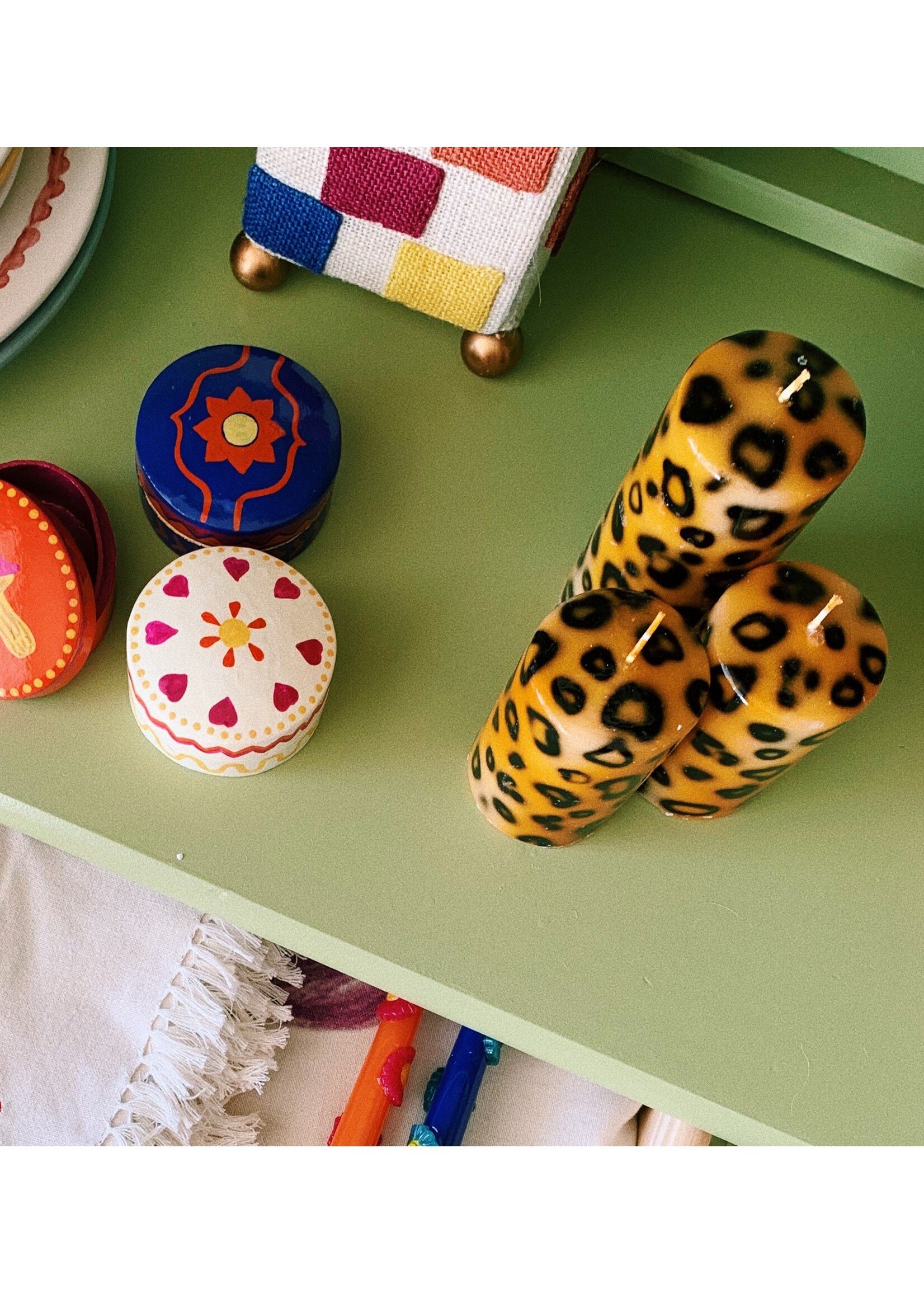 anna+nina Short Leopard Print Blunt Candle - Brown