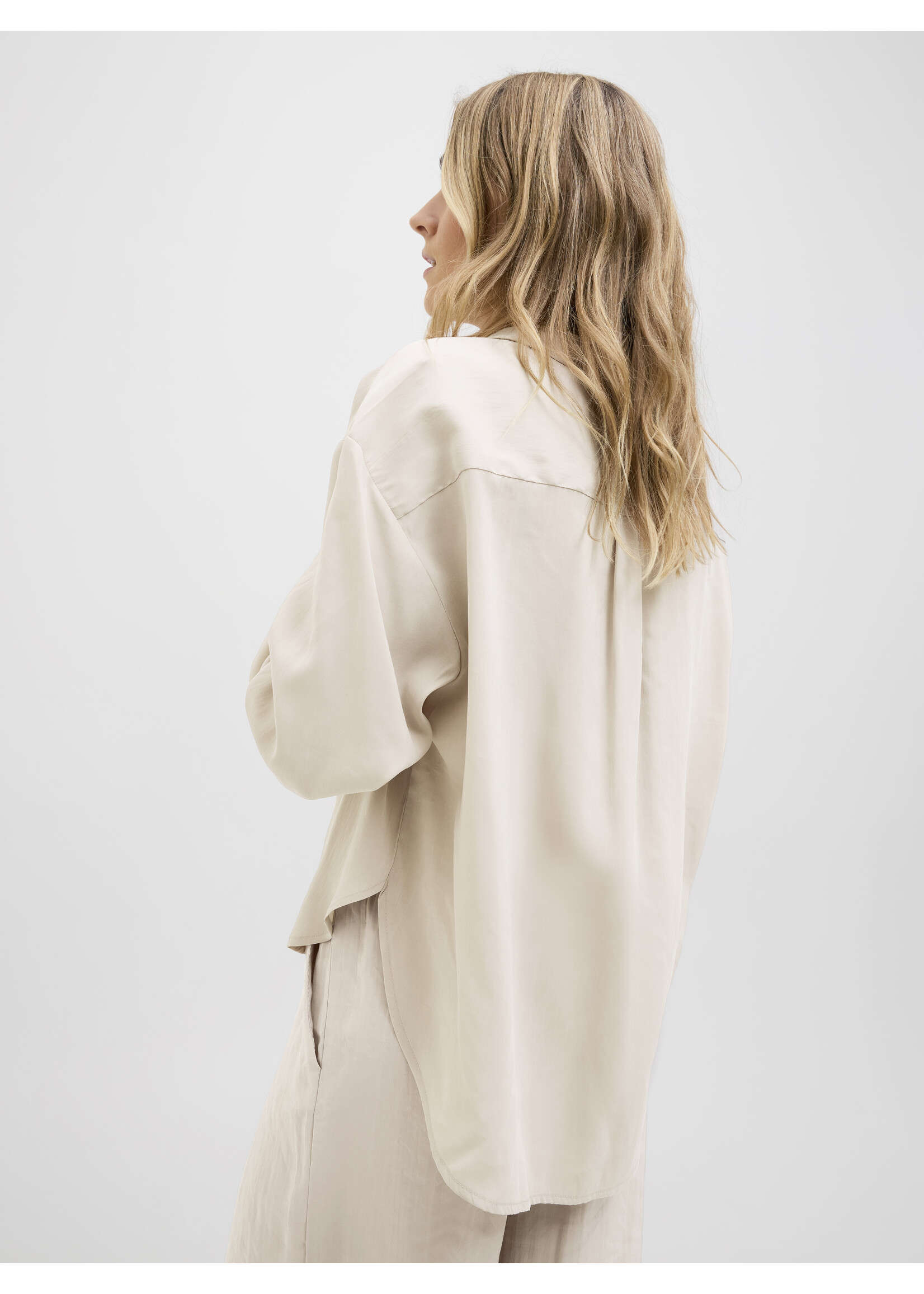 JXFIE SOFT LS SHIRT FEATHER GREY