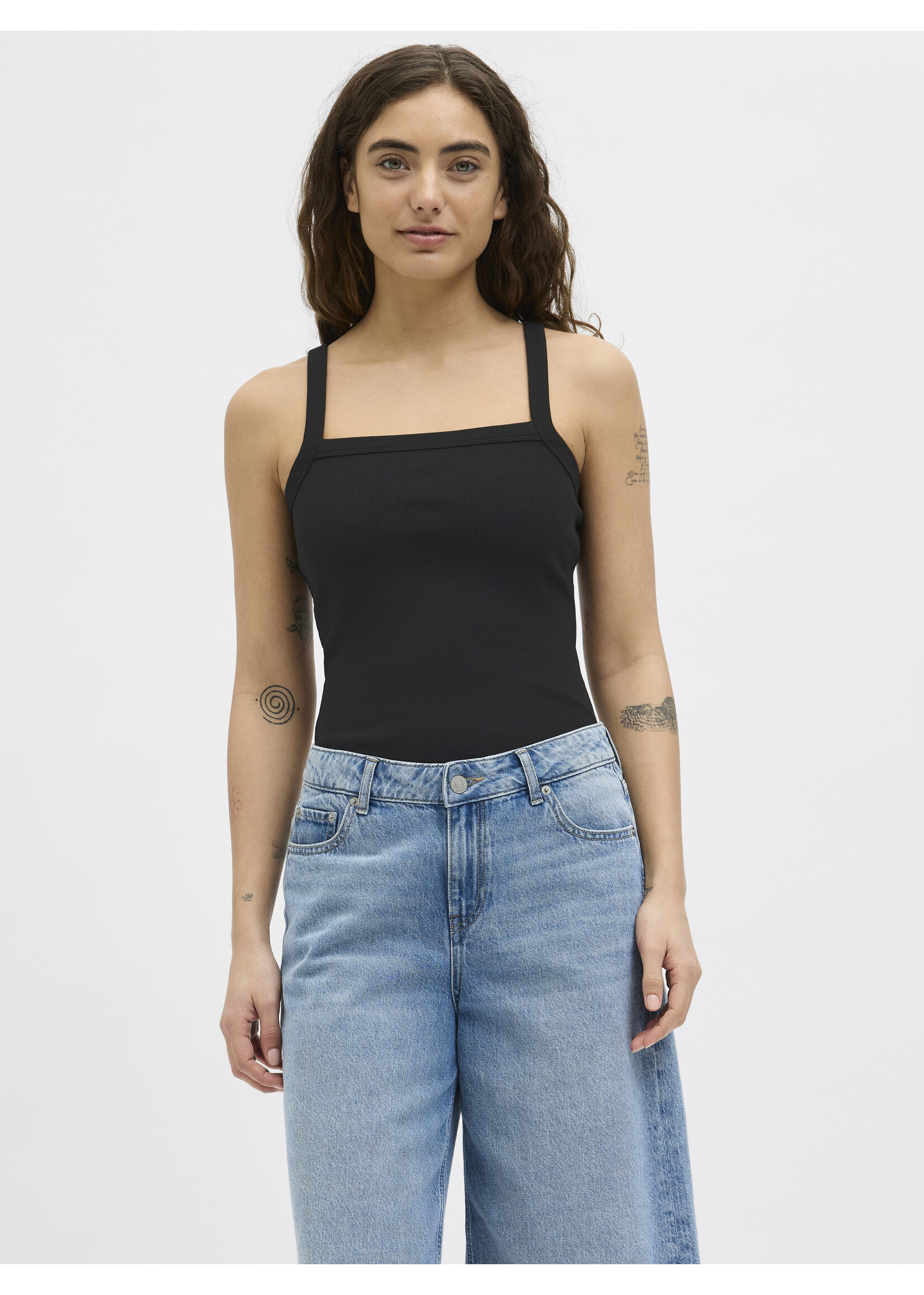 JXFIFI RIB TOP - BLACK