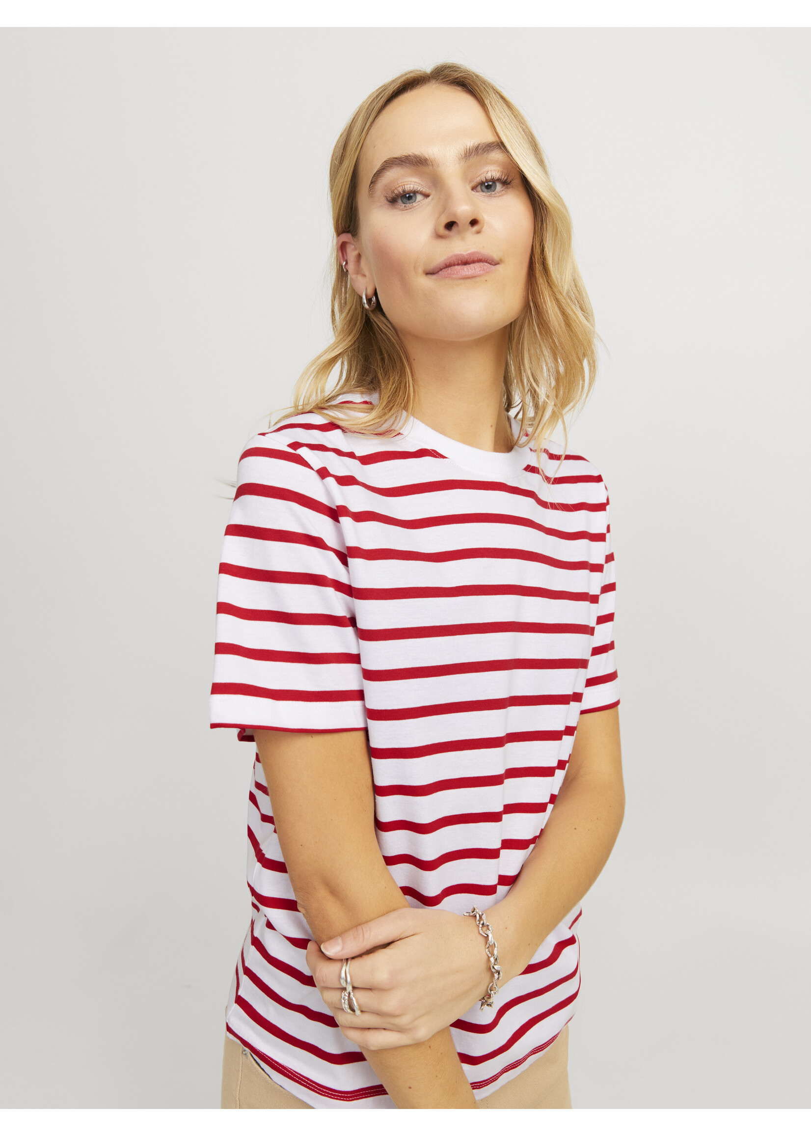 JXANNA REG TEE - RED STRIPES