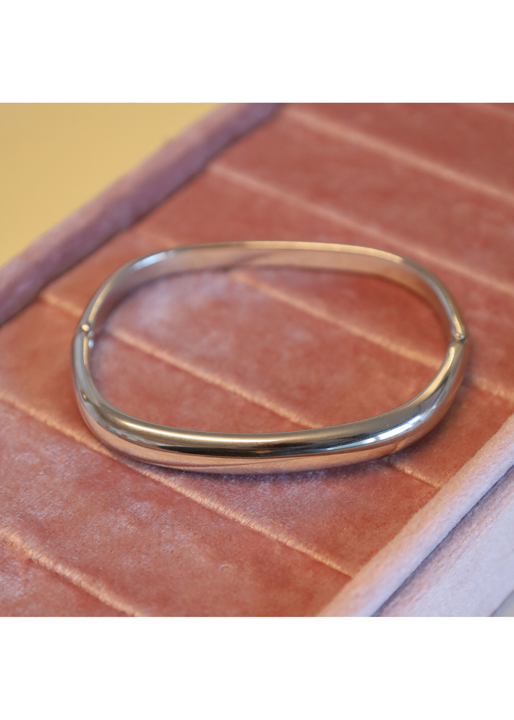 HJORDIS RECTANGLE BRACELET- SILVER