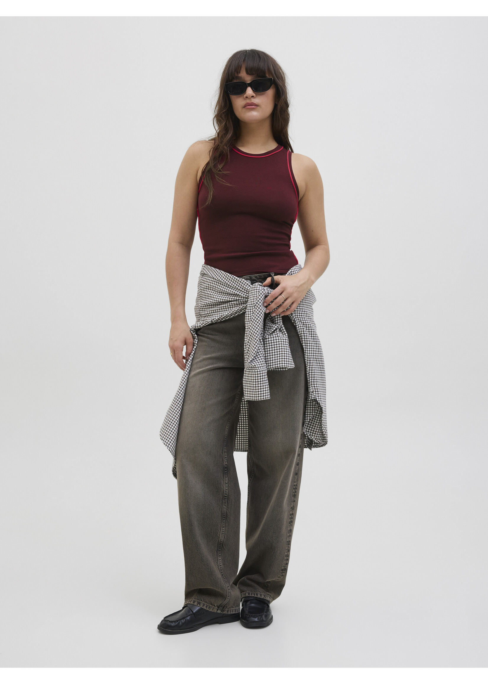 JXEVELYN COMFY PIPING KNIT TOP - CABERNET