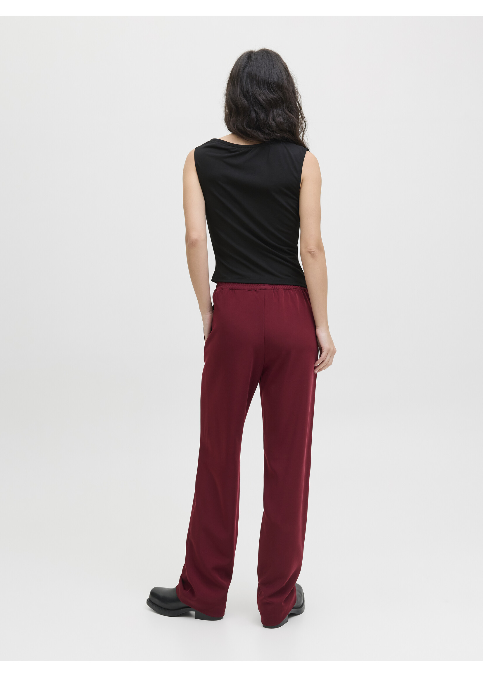JXHOLLY ASYM TOP - BLACK