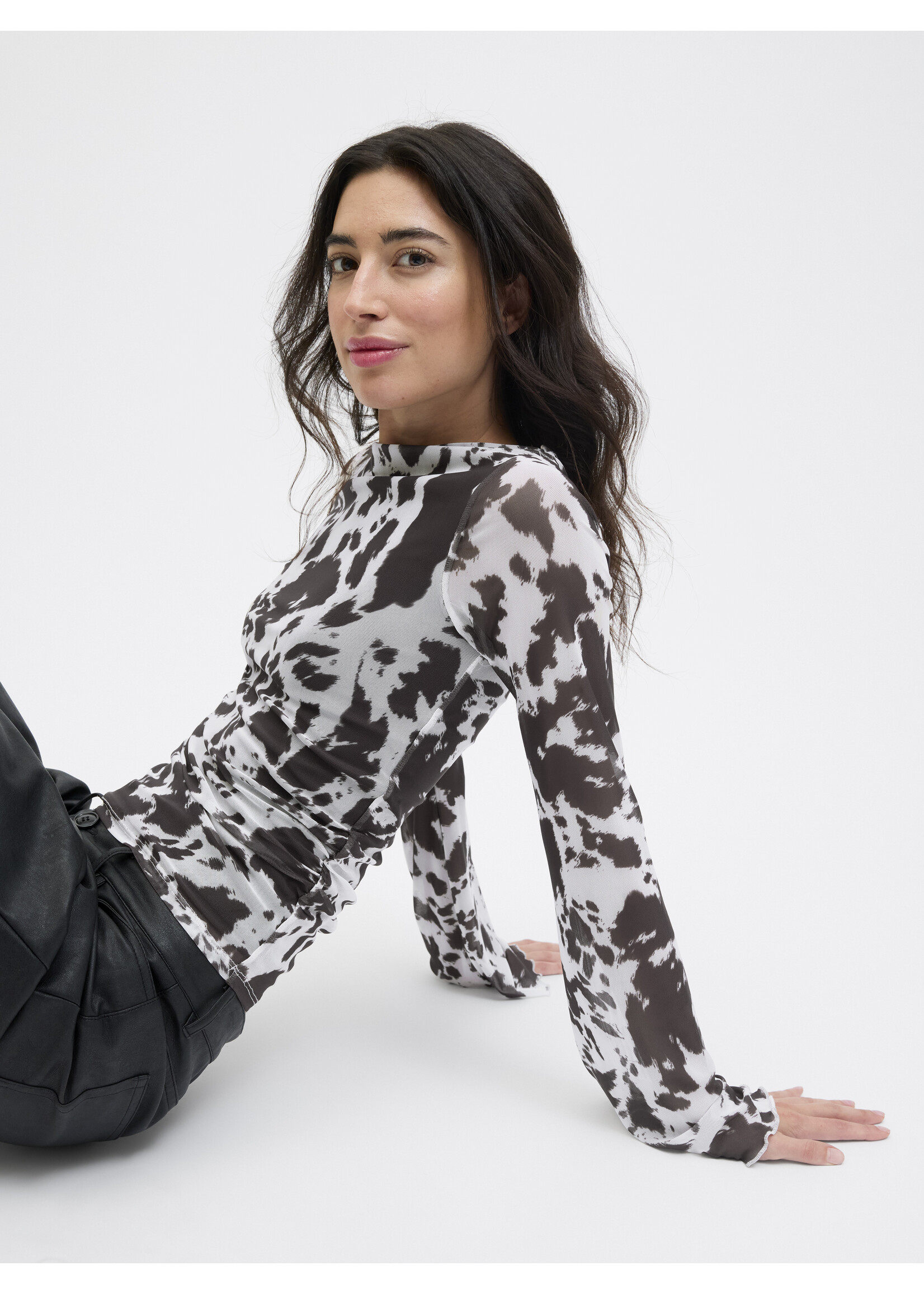 JXMINNA MESH LS TOP - COW