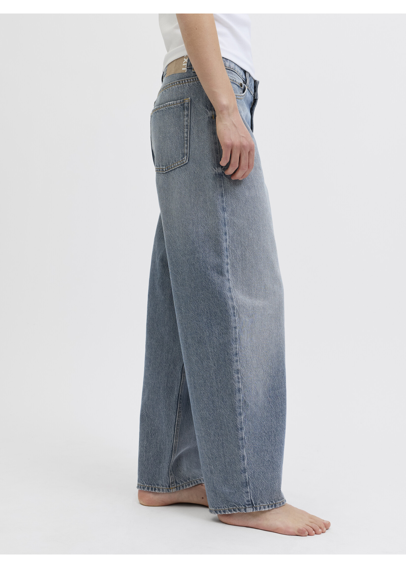 JXFUJI BARREL JEANS R251 - MED BLUE