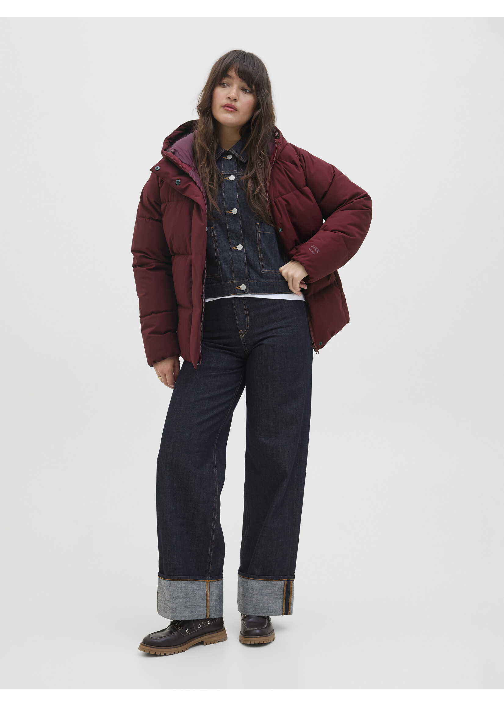 JXGLOBAL PUFFER JACKET - CABERNET