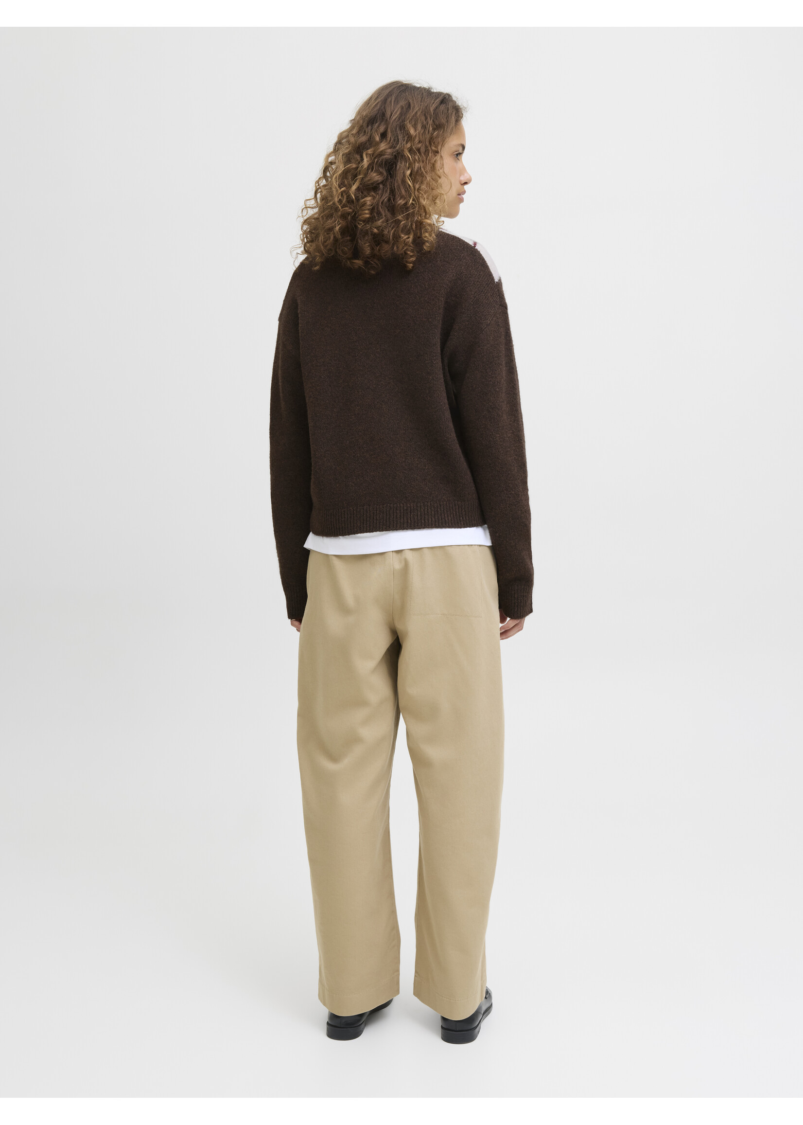 JXHARVI CREW NECK KNIT - BROWN