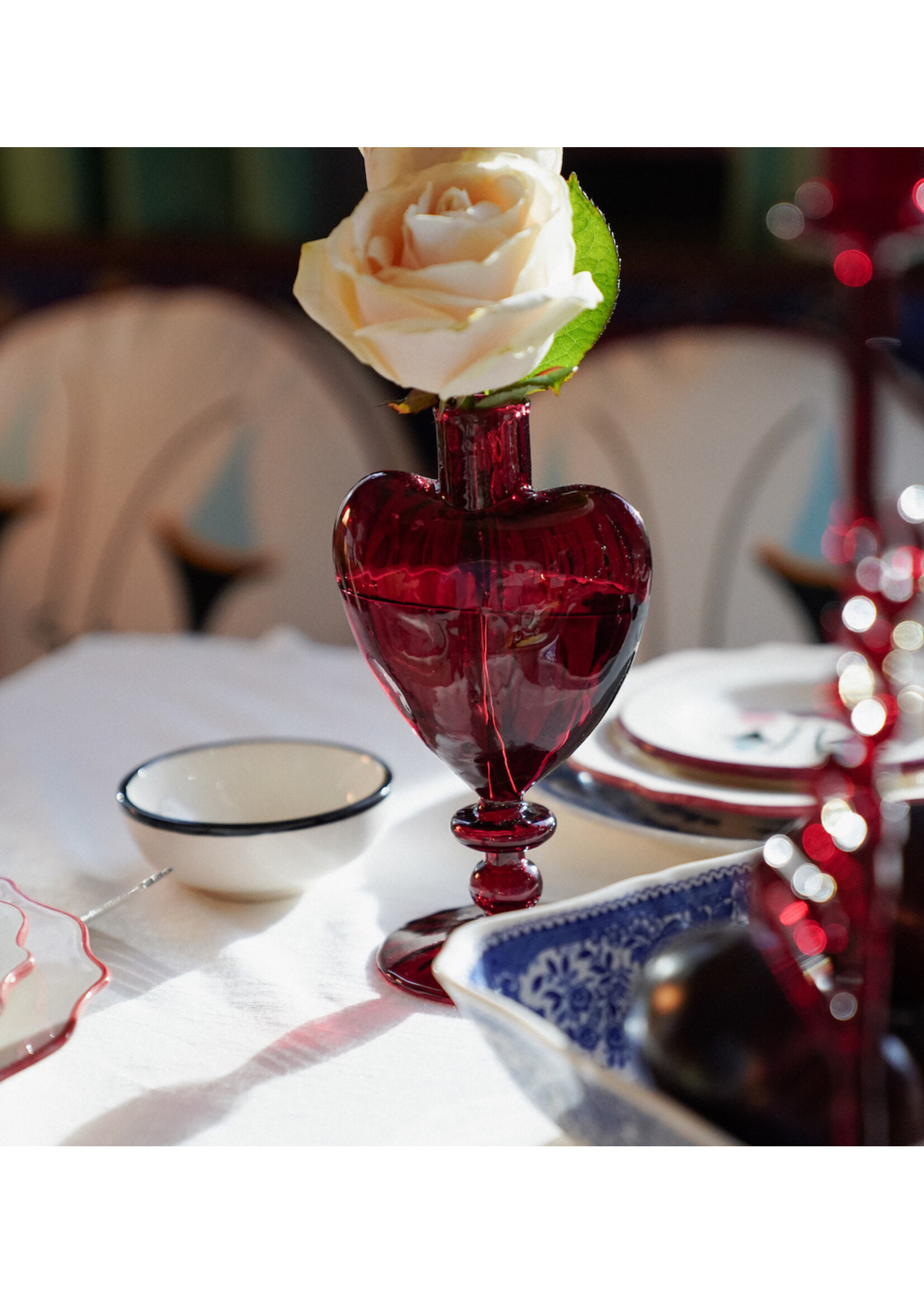anna+nina Maroon candle holder