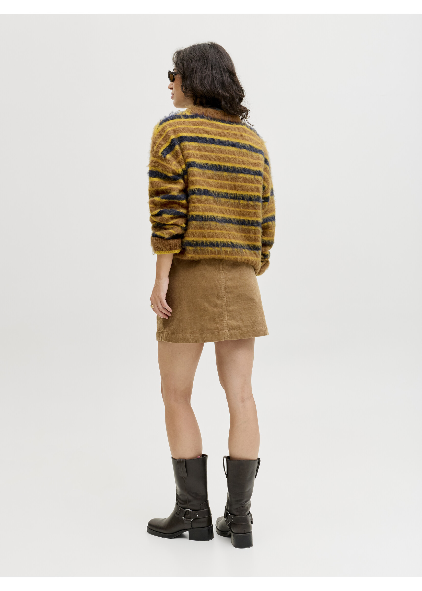 JXCALISTA CREW NECK KNIT - RUBBER/GOLD FLAKE